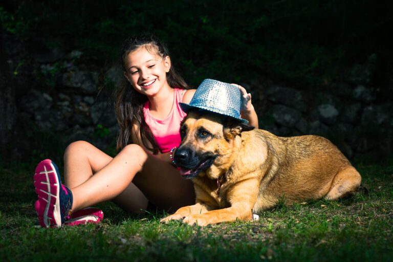 Best Dog Breeds for Outdoor Enthusiasts Summer Best Dog Breeds for Outdoor Enthusiasts Summer